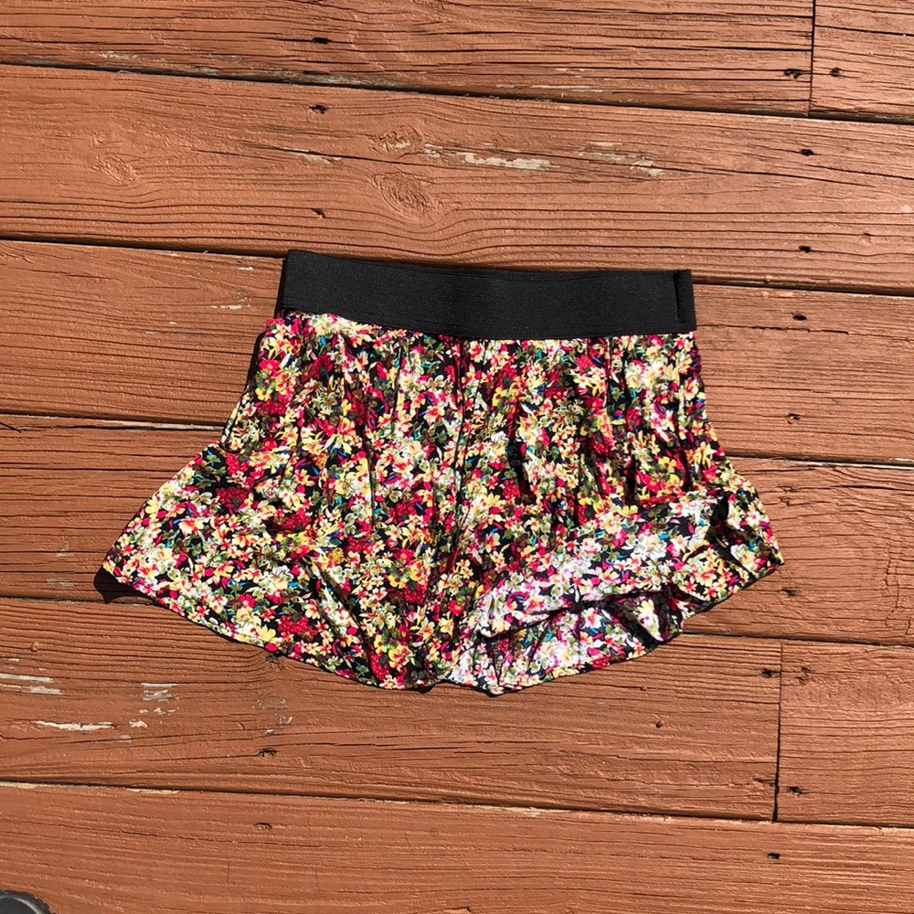 Fun and Flirty Skirt!